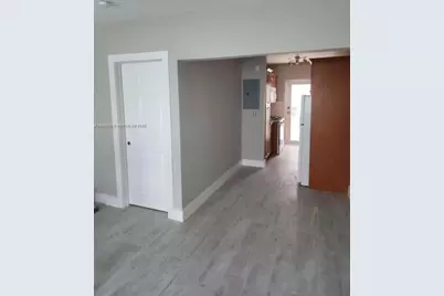 8035 Byron Ave #2, Miami Beach, FL 33141 - Photo 13