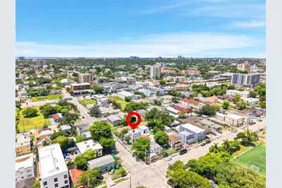 128 NW 9th Ave #2, Miami, FL 33128 - Photo 3