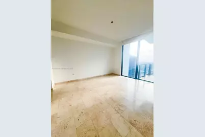 68 SE 6th St #3810, Miami, FL 33131 - Photo 9