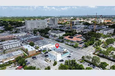 180 Hialeah Dr, Hialeah, FL 33010 - Photo 17