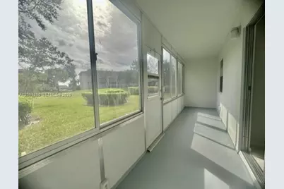 801 SW 133rd Ter #105K, Pembroke Pines, FL 33027 - Photo 5