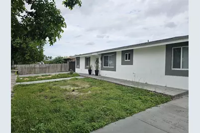 75 SW 18th Ave, Homestead, FL 33030 - Photo 3