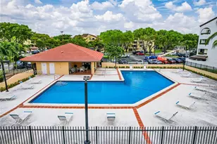 9140 SW 123rd Ct, Miami, FL 33186 - Photo 9