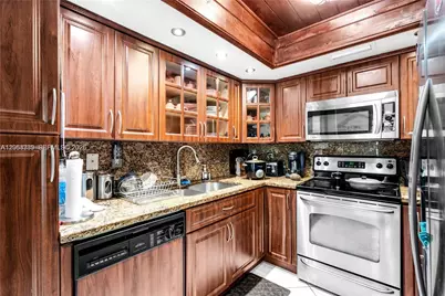 9140 SW 123rd Ct #203Q, Miami, FL 33186 - Photo 17