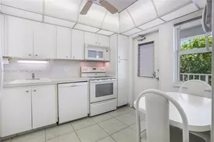 3091 N Course Dr, Pompano Beach, FL 33069 - Photo 11