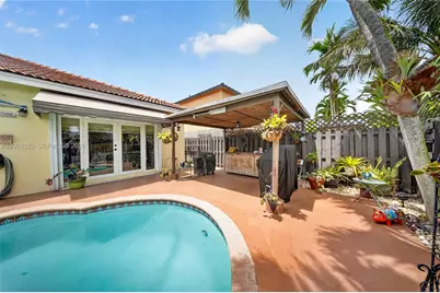 16437 SW 76th Ter, Miami, FL 33193 - Photo 3