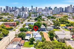 128 NW 9th Ave, Miami, FL 33128 - Photo 3