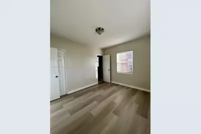 150 NE 59th St, Miami, FL 33137 - Photo 47