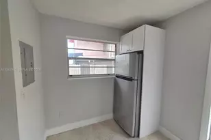 1715 SW 4th St, Miami, FL 33135 - Photo 9