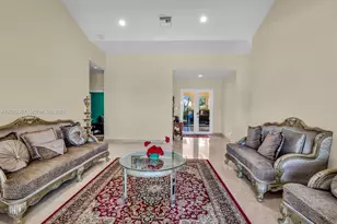 2710 Walkers Way, Weston, FL 33331 - Photo 11