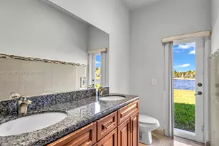 2710 Walkers Way, Weston, FL 33331 - Photo 31