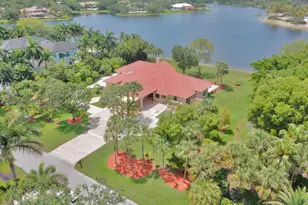 2710 Walkers Way, Weston, FL 33331 - Photo 7