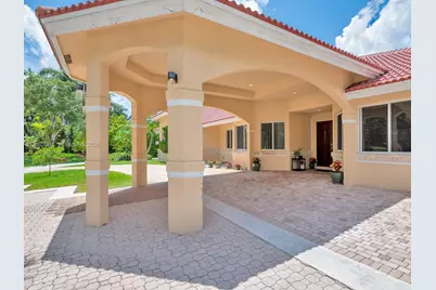 2710 Walkers Way, Weston, FL 33331 - Photo 5