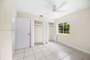 4201 W Sailboat Dr, Cooper City, FL 33026 - Photo 13