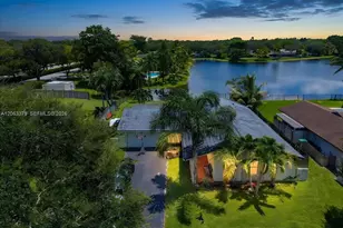 4201 W Sailboat Dr, Cooper City, FL 33026 - Photo 39
