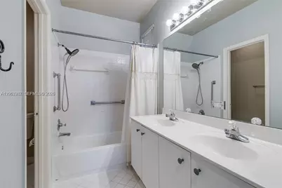 1280 Majesty Ter, Weston, FL 33327 - Photo 23
