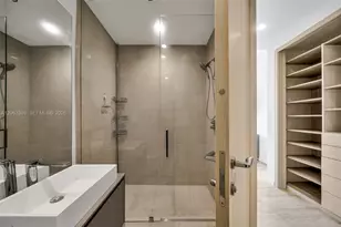 1000 Brickell Plaza, Miami, FL 33131 - Photo 61