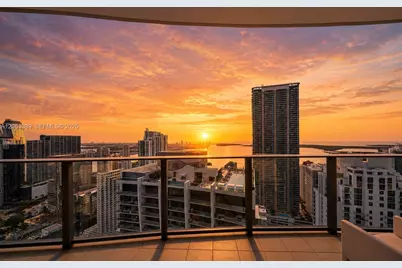 1000 Brickell Plz #PH5503, Miami, FL 33131 - Photo 3