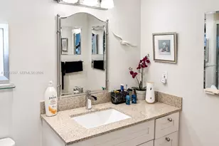 401 SE 3rd St, Dania Beach, FL 33004 - Photo 31