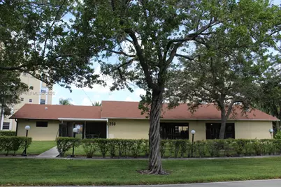 401 SE 3rd St #608, Dania Beach, FL 33004 - Photo 29
