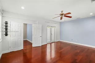3160 Matilda St, Miami, FL 33133 - Photo 31