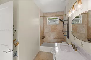 3160 Matilda St, Miami, FL 33133 - Photo 41