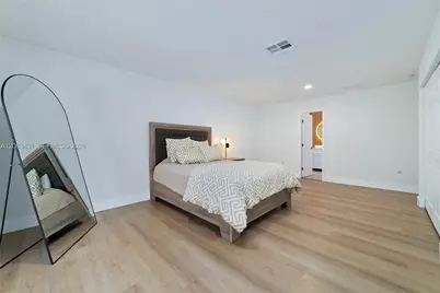 1520 SW 68th Ave, Plantation, FL 33317 - Photo 17