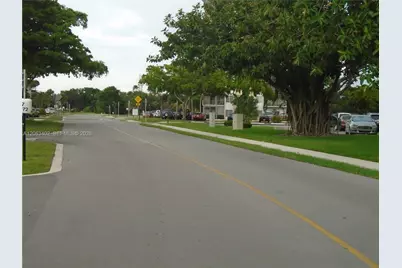 4174 Inverrary Dr #411, Lauderhill, FL 33319 - Photo 7