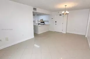 104 SW 9th St, Miami, FL 33130 - Photo 5