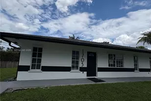 1705 SW 100th Ave, Miramar, FL 33025 - Photo 3