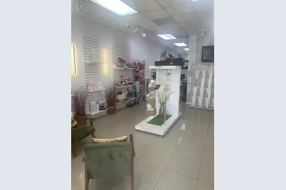 7291 NW 36th St, Miami, FL 33166 - Photo 5