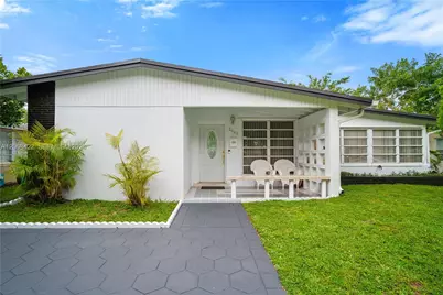 1645 NE 169th St, North Miami Beach, FL 33162 - Photo 1