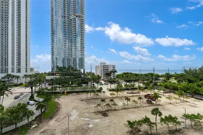 100 Bayview Dr #709, Sunny Isles Beach, FL 33160 - Photo 13
