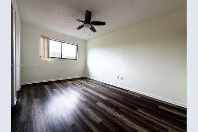 4226 S Landar Dr #4226, Lake Worth, FL 33463 - Photo 13