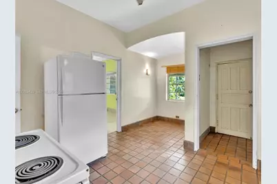 1228 SW 17th St, Miami, FL 33145 - Photo 23