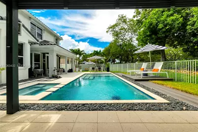 2061 SW 162nd Ave, Miramar, FL 33027 - Photo 9