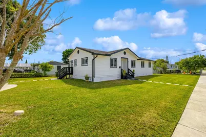 1867 NW 8th Ave, Homestead, FL 33030 - Photo 3