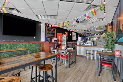 Turnkey Hollywood Restaurant W/ Hood, Gas & 2Cop!, Hollywood, FL 33021 - Photo 3