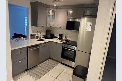 3868 NE 169th St #402, North Miami Beach, FL 33160 - Photo 3