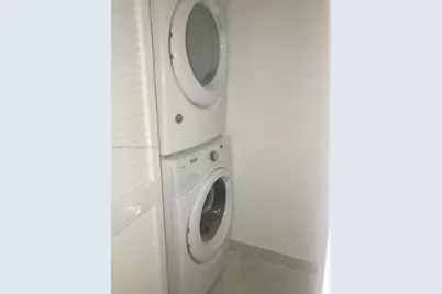 488 NE 18th St #3000, Miami, FL 33132 - Photo 19