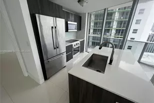 488 NE 18th St, Miami, FL 33132 - Photo 3