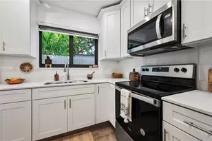 2917 Center St, Miami, FL 33133 - Photo 13