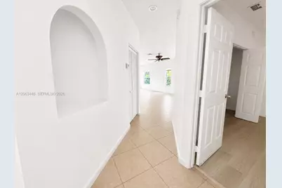 12572 Shoreline Dr #107, Wellington, FL 33414 - Photo 3