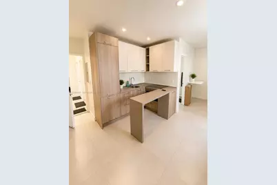 245 NE 33rd St #207, Miami, FL 33137 - Photo 5