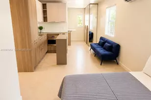 245 NE 33rd St, Miami, FL 33137 - Photo 3