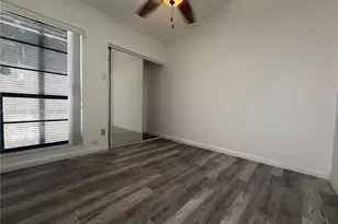 1172 NW 122nd Terrace, Pembroke Pines, FL 33026 - Photo 9