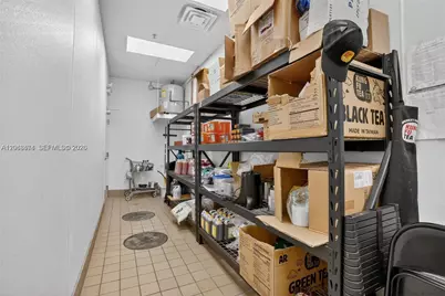 Boba Tea Shop For Sale in North Miami Beach, North Miami, FL 33181 - Photo 11