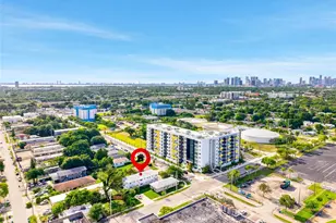 925 NW 69th St, Miami, FL 33150 - Photo 11