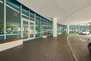 601 NE 36th St, Miami, FL 33137 - Photo 9