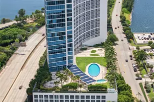 601 NE 36th St, Miami, FL 33137 - Photo 31